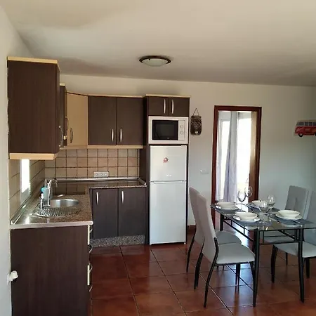 Ele Hause Tropical Paradise タラハレホ