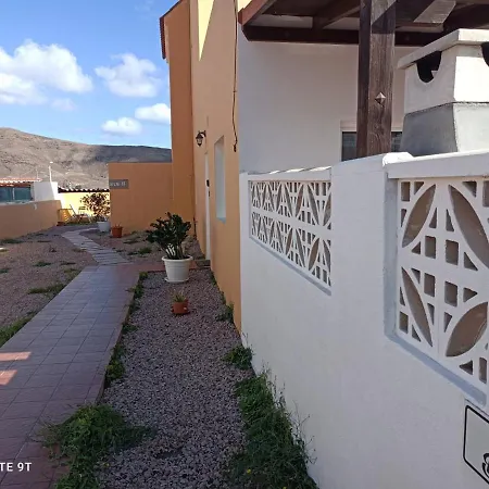 Ele Hause Tropical Paradise *